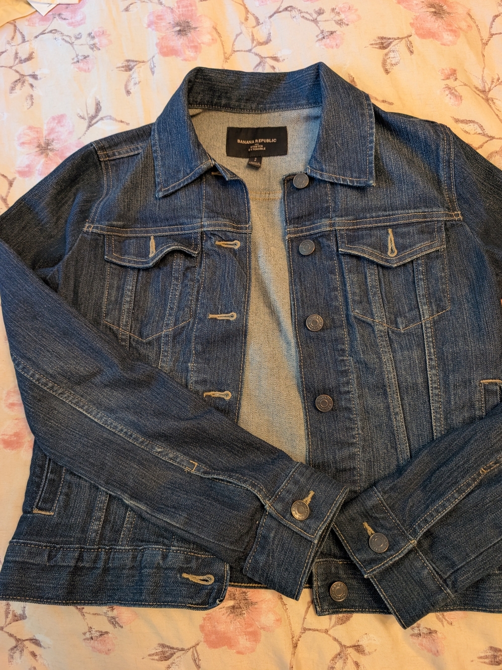 Banana Republic Women’s Dark Wash Denim Jacket